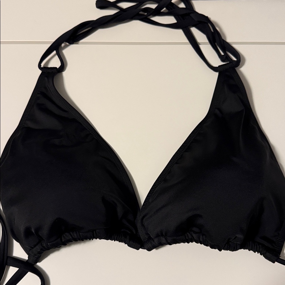Alexis’s Swimwear BLACK TRI-TOP- Size F BLACK SCRUNCH BOTTOMS- Size 3 (Large) - Picture 11 of 13